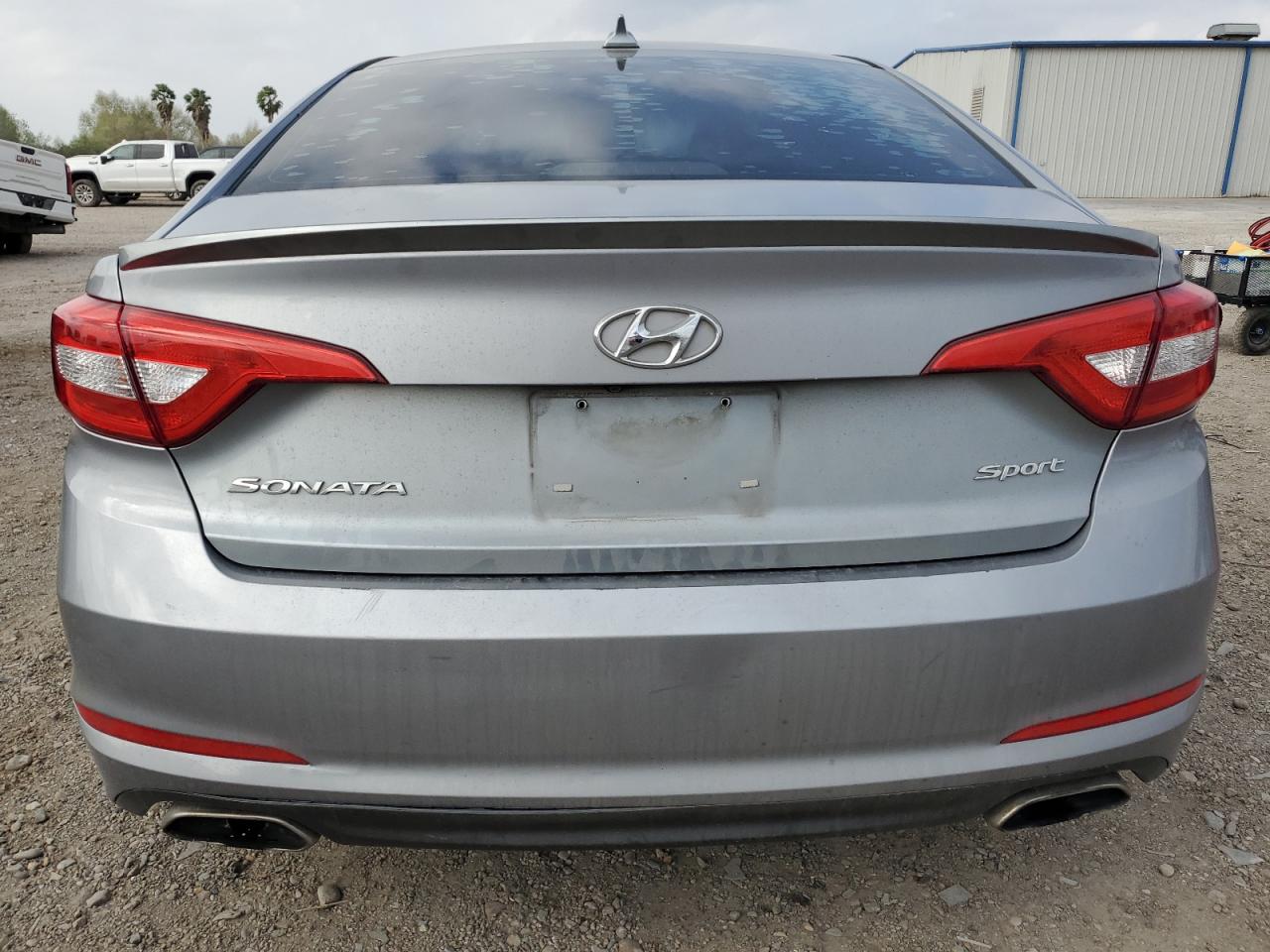 2016 Hyundai Sonata - Image 6