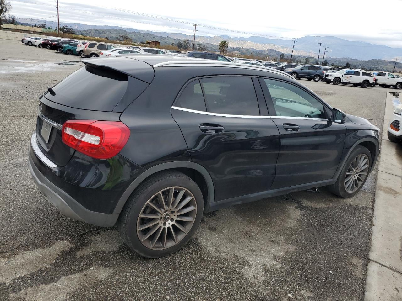 2018 Mercedes-Benz GLA-klasse - Image 3