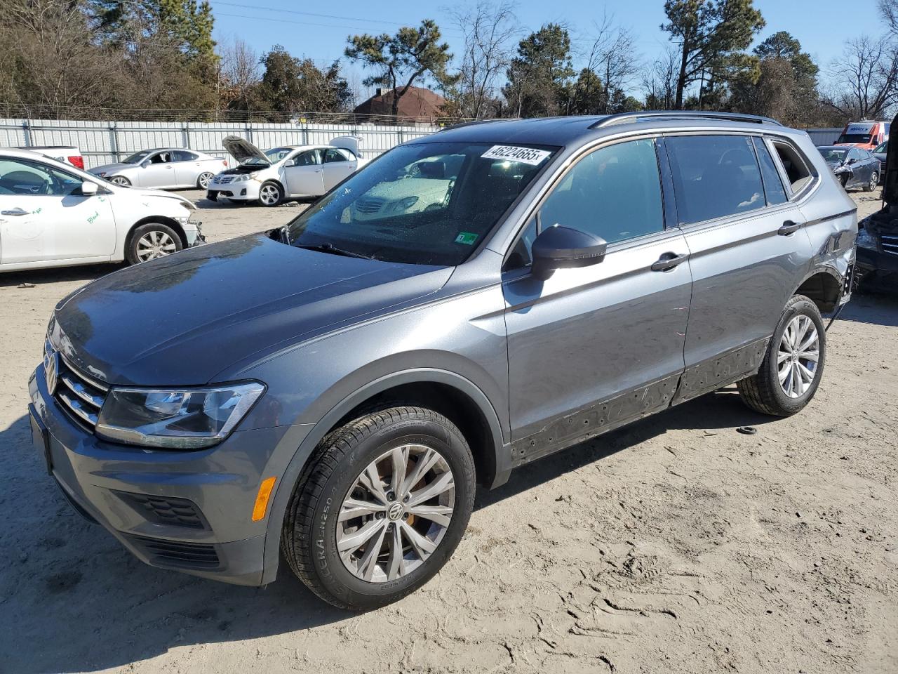 2020 Volkswagen Tiguan - Image 1