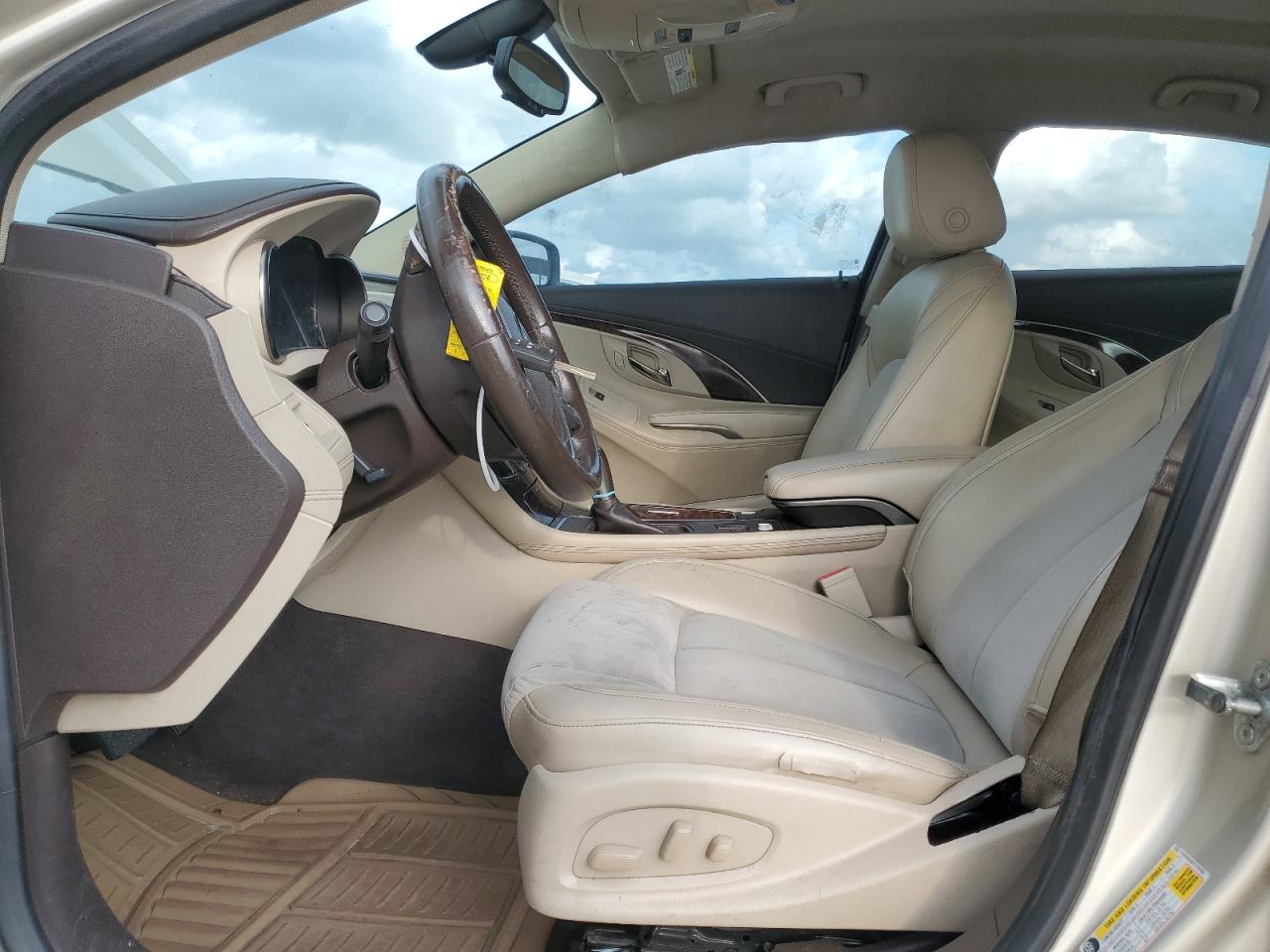2015 Buick LaCrosse - Image 7