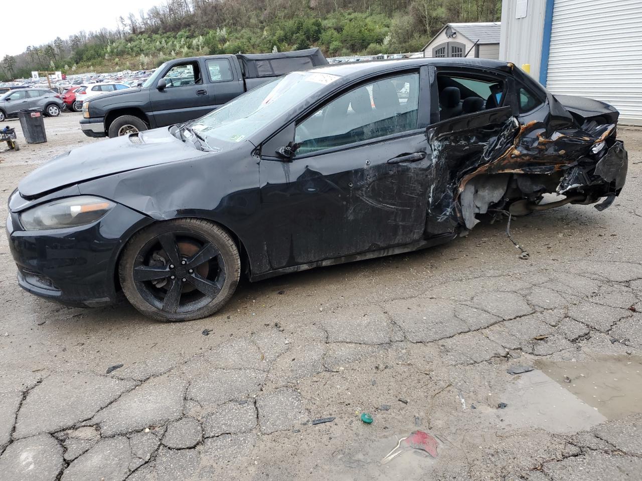 2015 Dodge Dart Sxt продається в Hurricane, WV - All Over