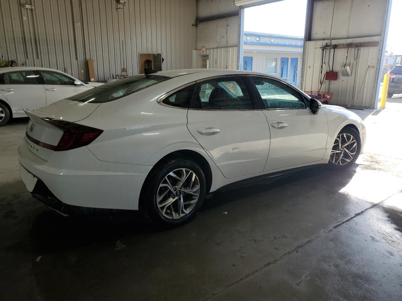 2021 Hyundai Sonata - Image 3