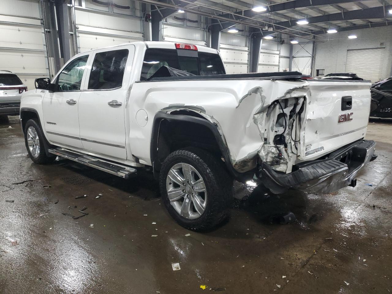 2018 GMC Sierra - Image 2
