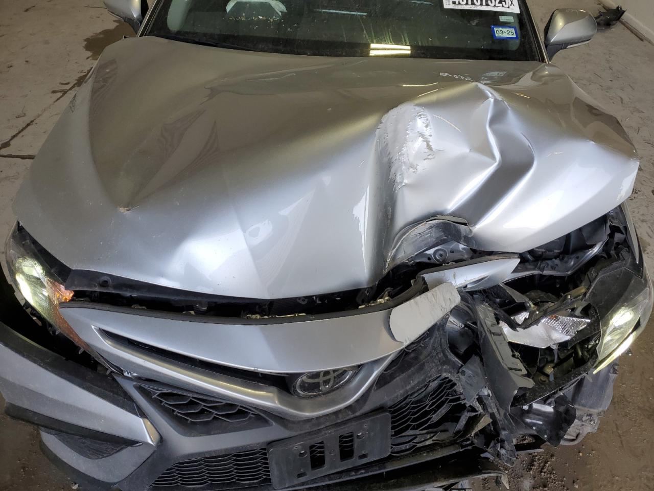 2023 Toyota Camry - Image 11