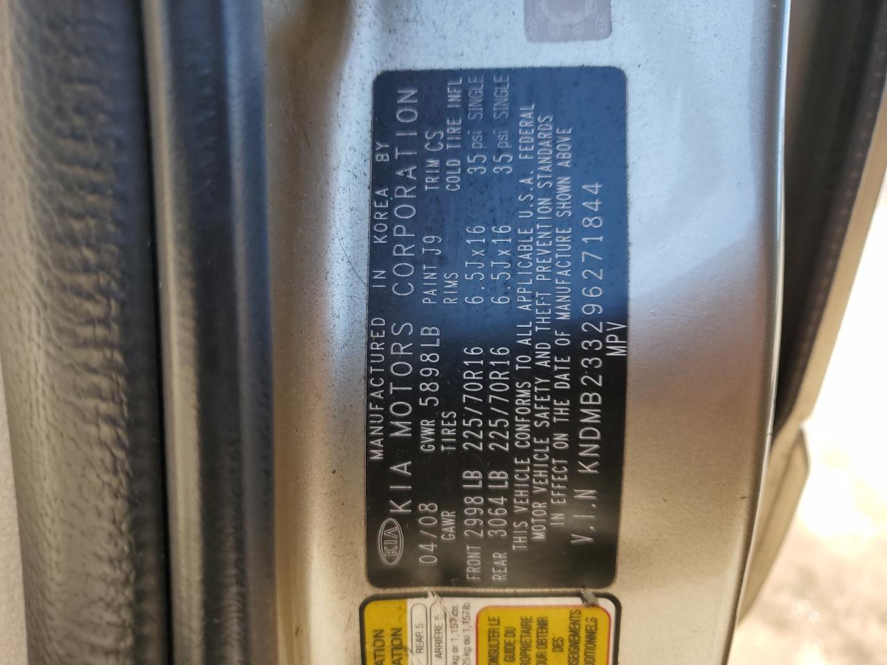 2009 Kia Sedona - Image 15