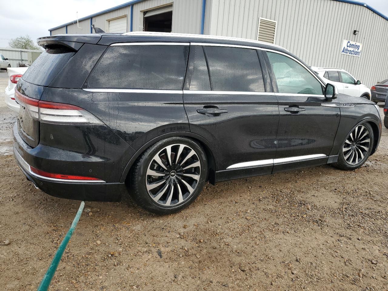 2020 Lincoln Aviator - Image 3