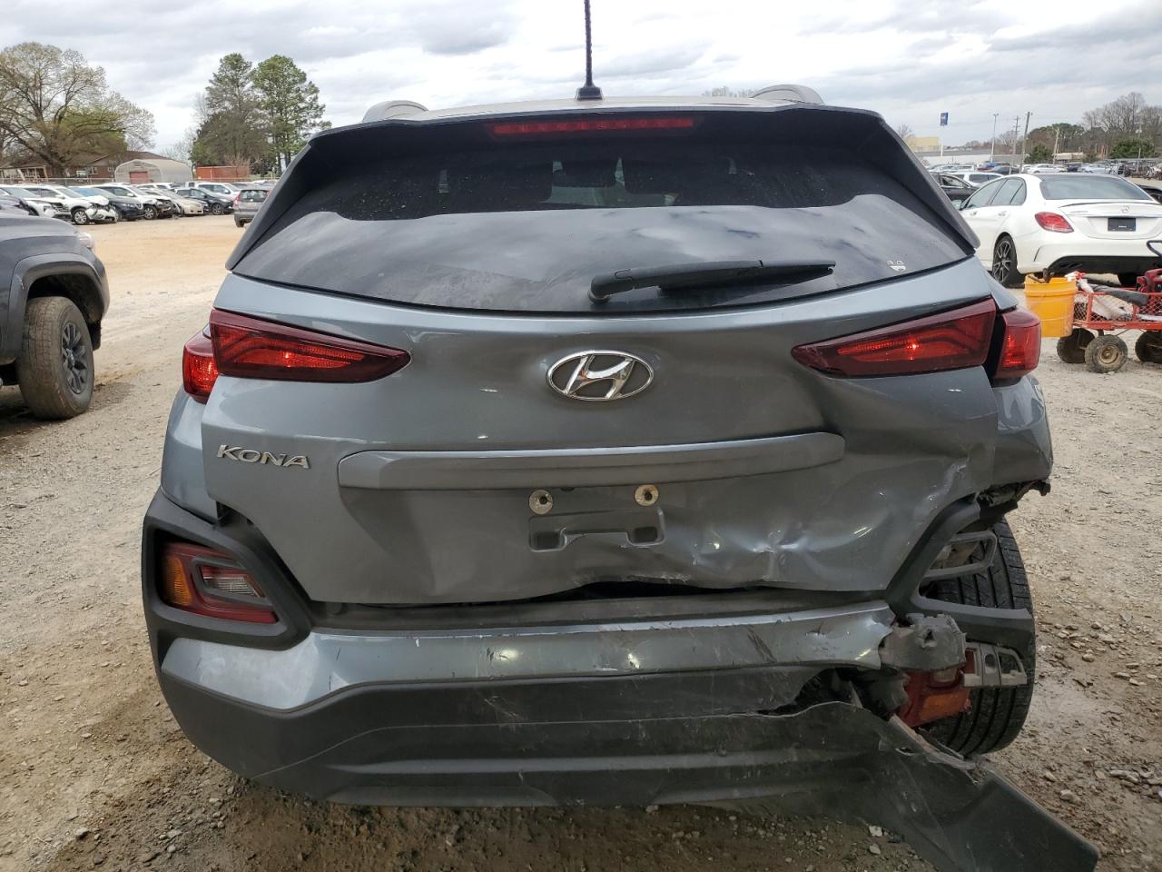 2020 Hyundai Kona Sel VIN: KM8K22AA4LU457070 Lot: 49686795