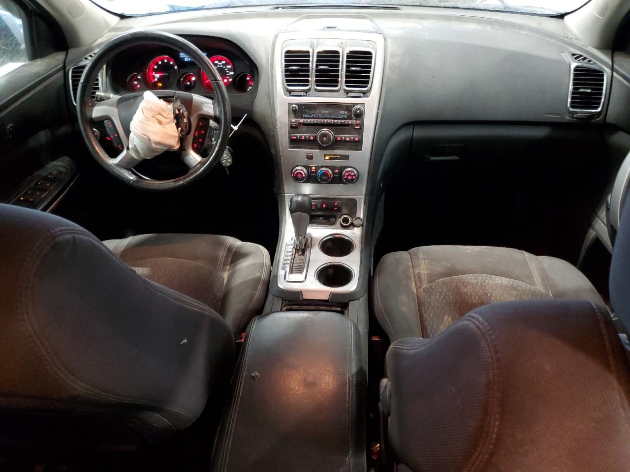 2011 GMC Acadia - Image 8