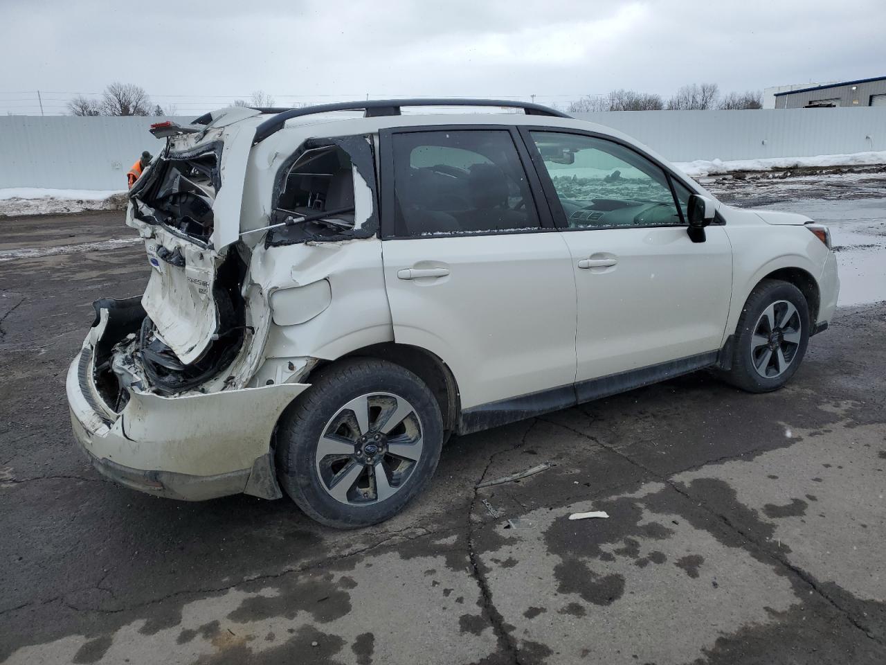 2017 Subaru Forester - Image 3
