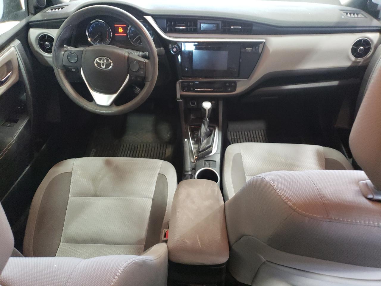 2017 Toyota Corolla - Image 8
