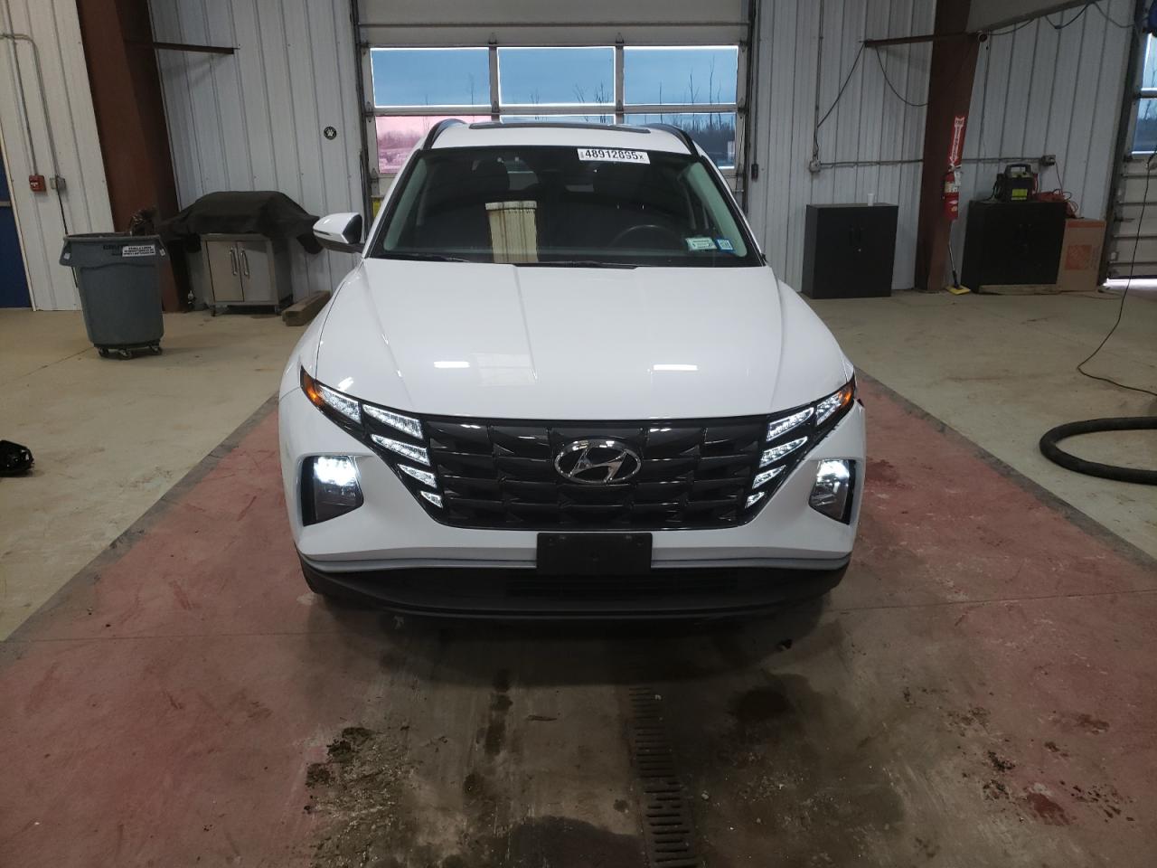 2022 Hyundai Tucson - Image 5