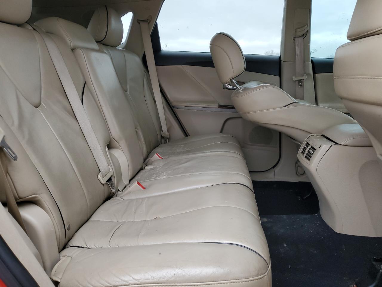 2009 Toyota Venza - Image 11
