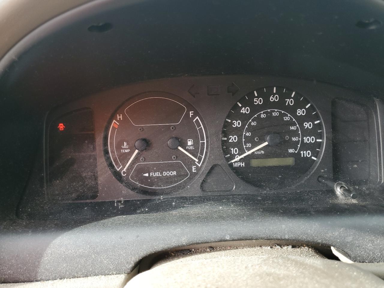 2000 Toyota Corolla - Image 9