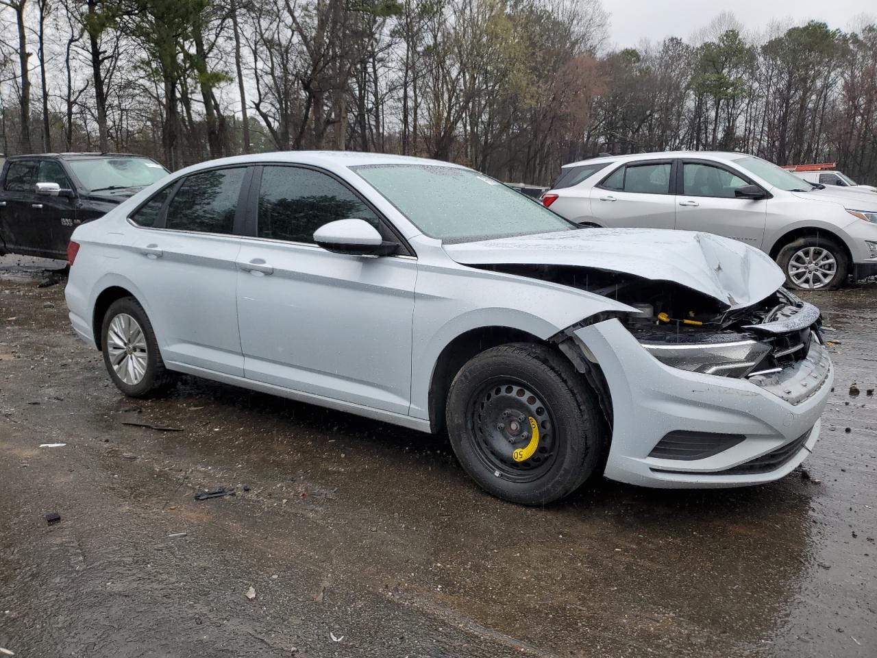 2019 Volkswagen Jetta - Image 4