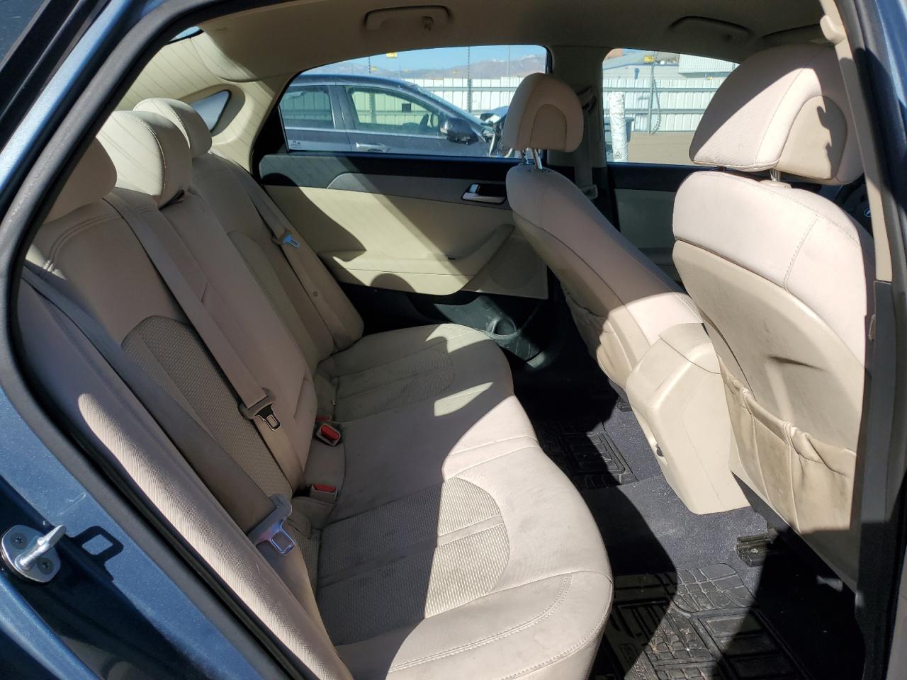 2016 Hyundai Sonata - Image 10