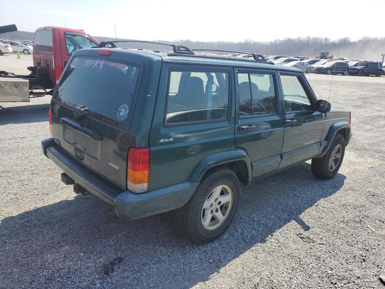 2001 Jeep Grand Cherokee - Image 3