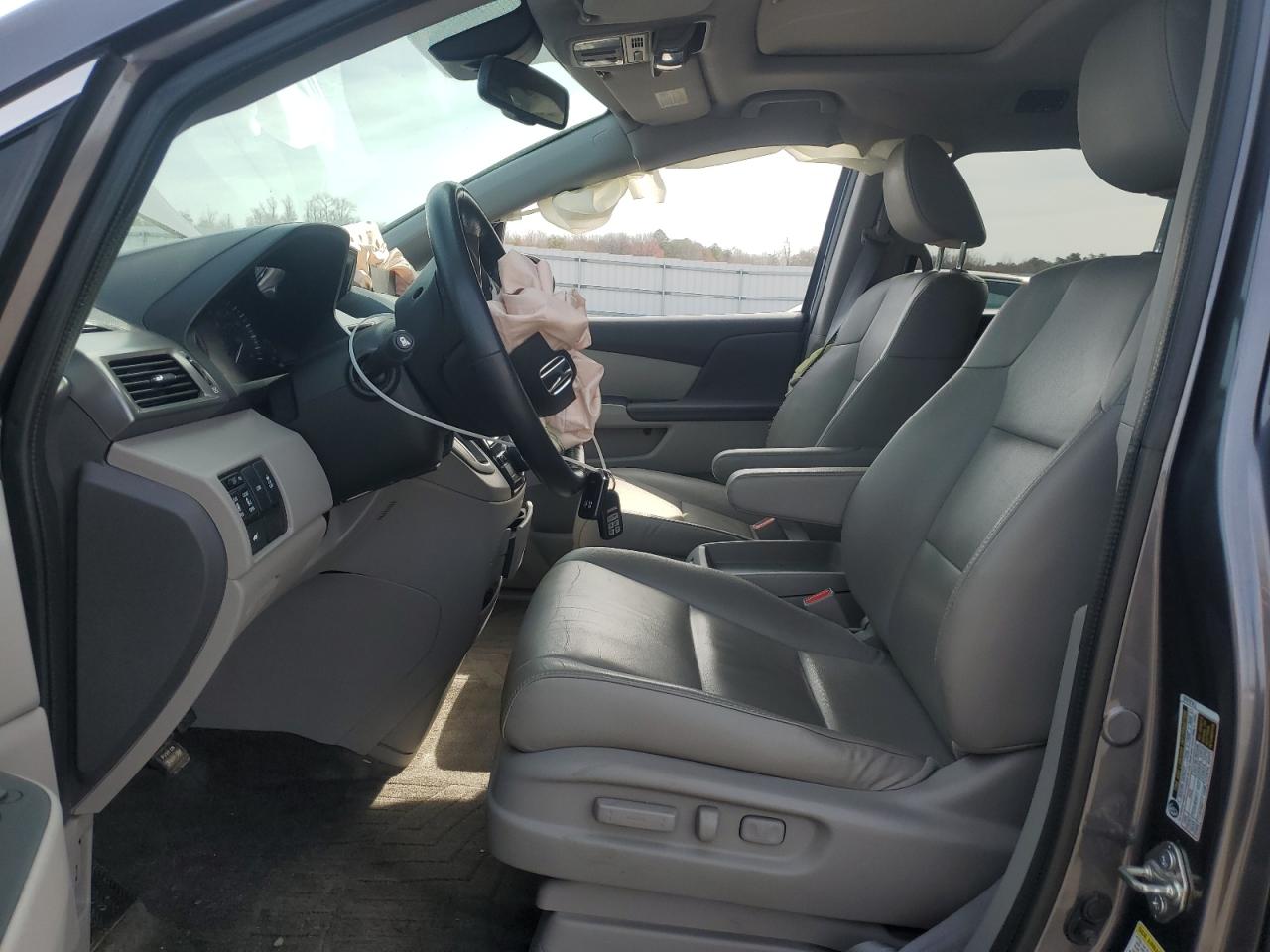 2015 Honda Odyssey - Image 7