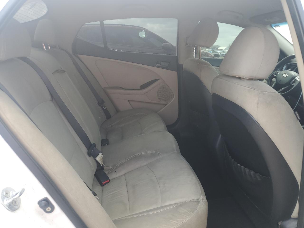 2013 Kia Optima - Image 10