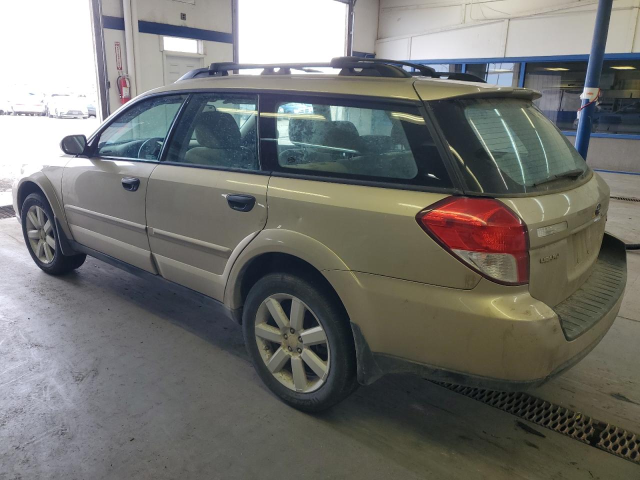 2008 Subaru Outback - Image 2