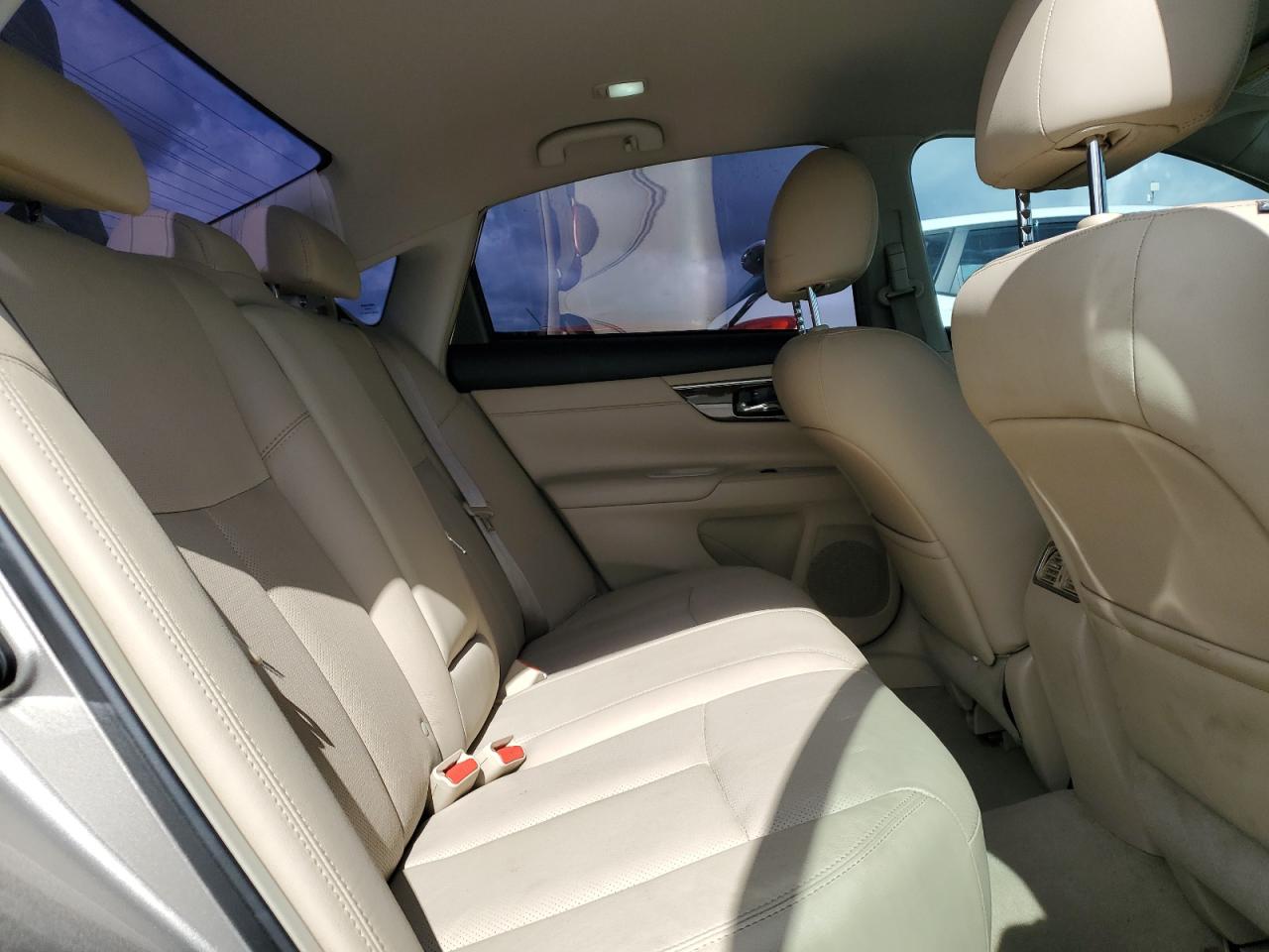 2013 Nissan Altima - Image 11