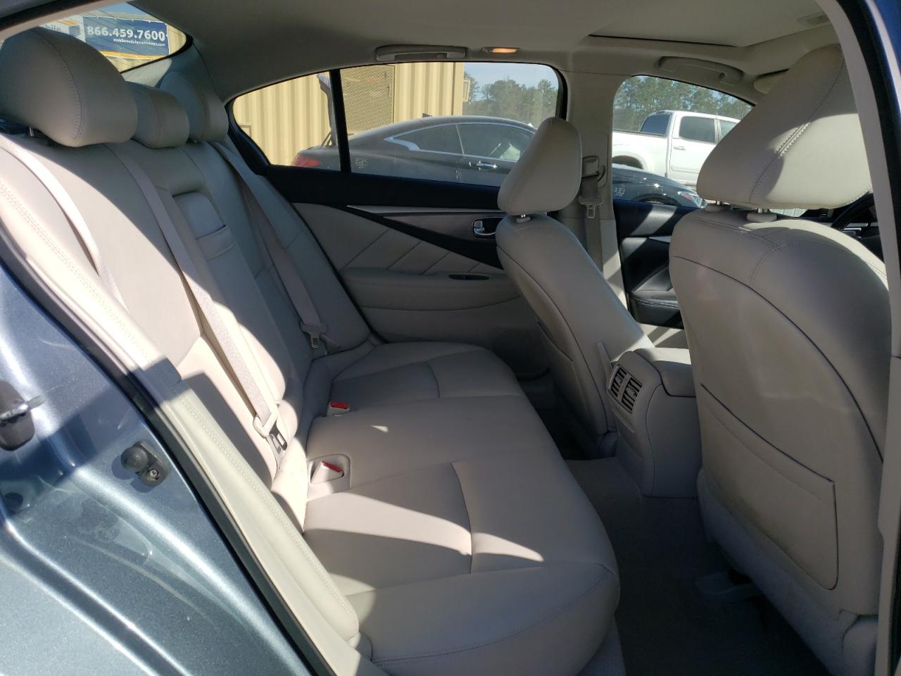 2014 Infiniti Q50 - Image 10