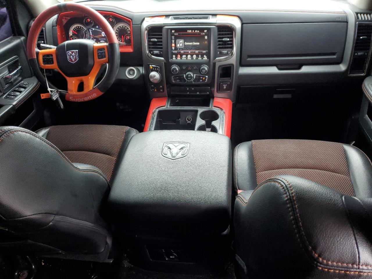 2015 RAM 1500 - Image 8