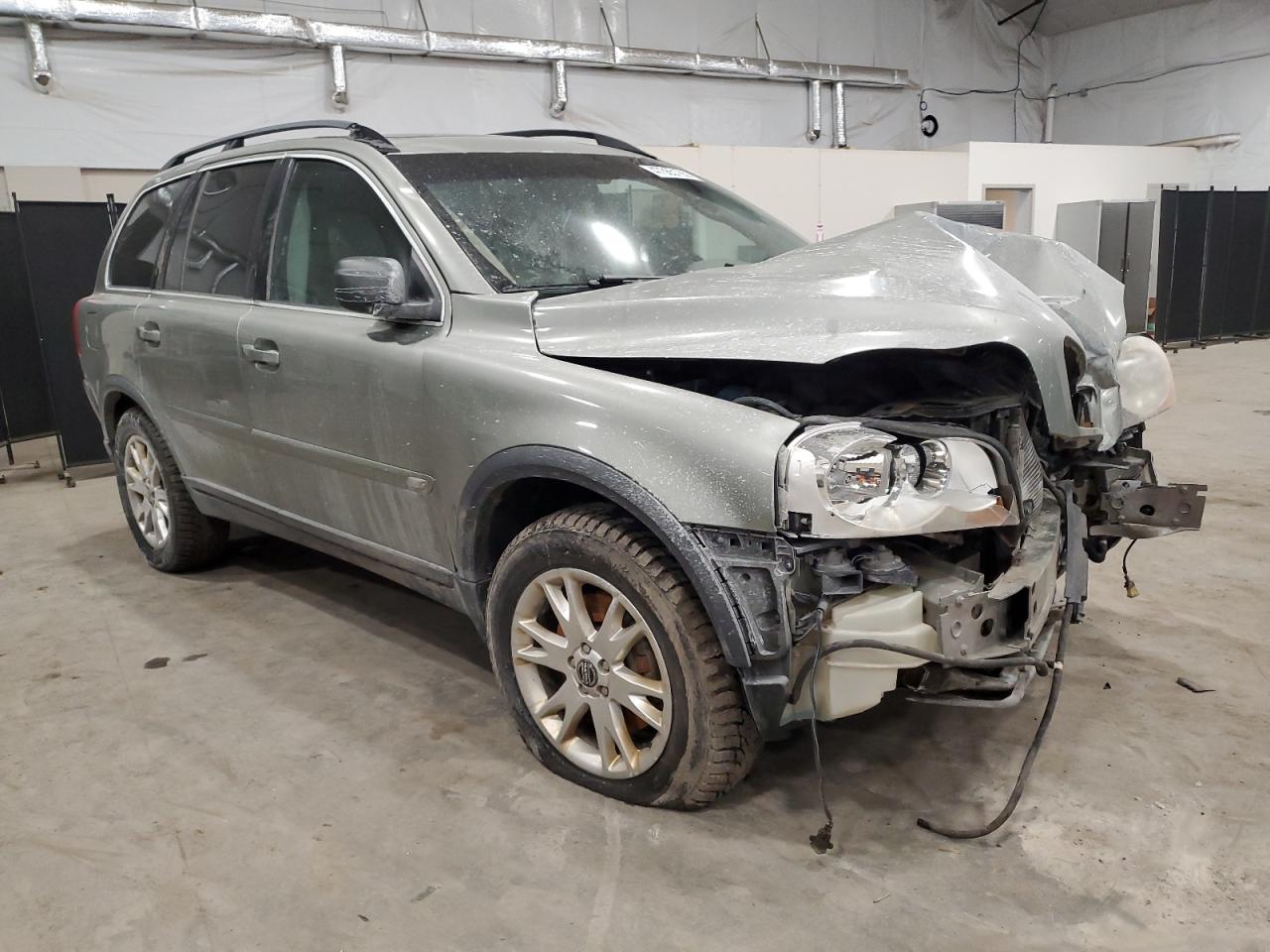 2006 Volvo XC90 - Image 4
