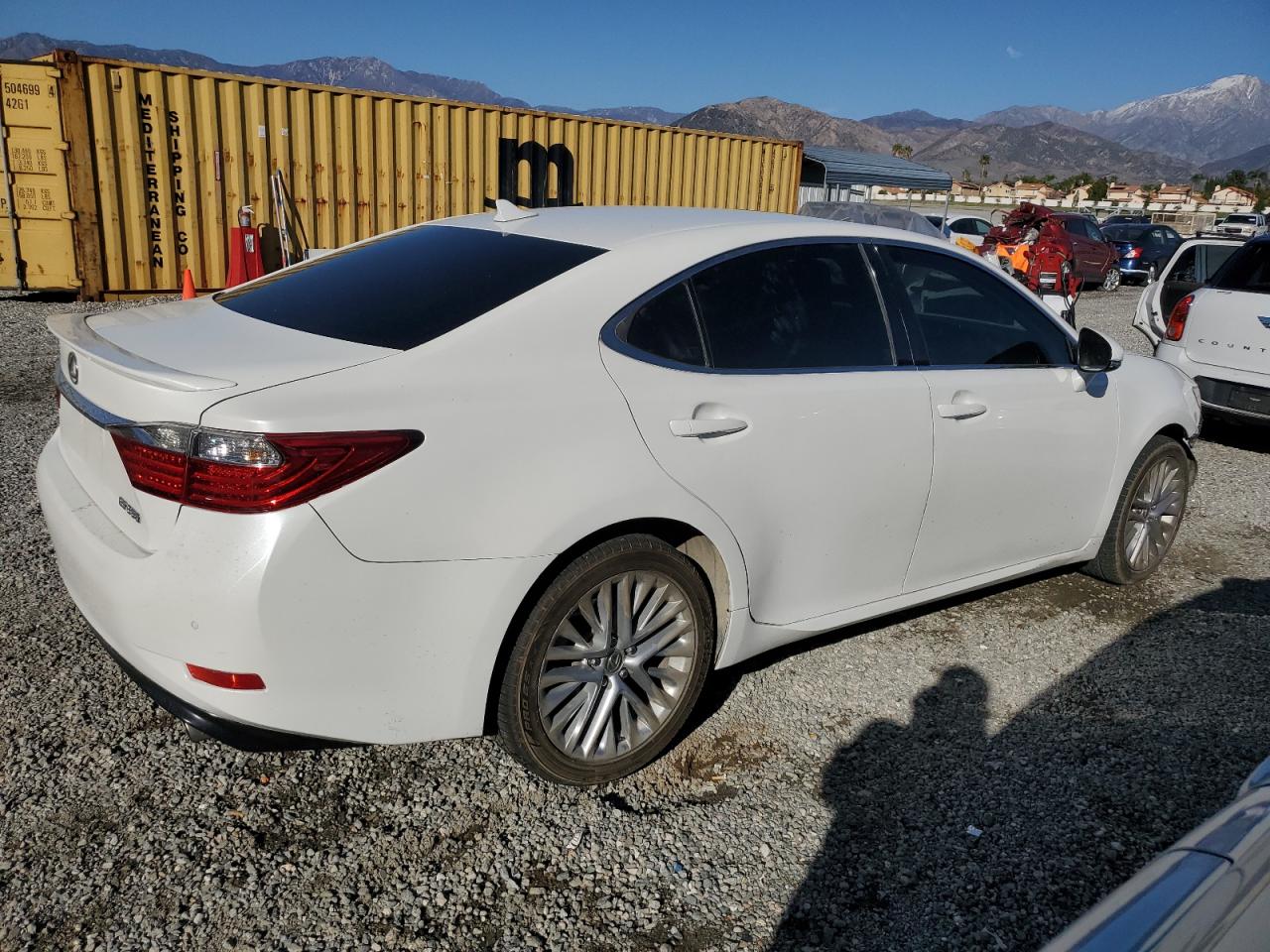 2014 Lexus ES - Image 3