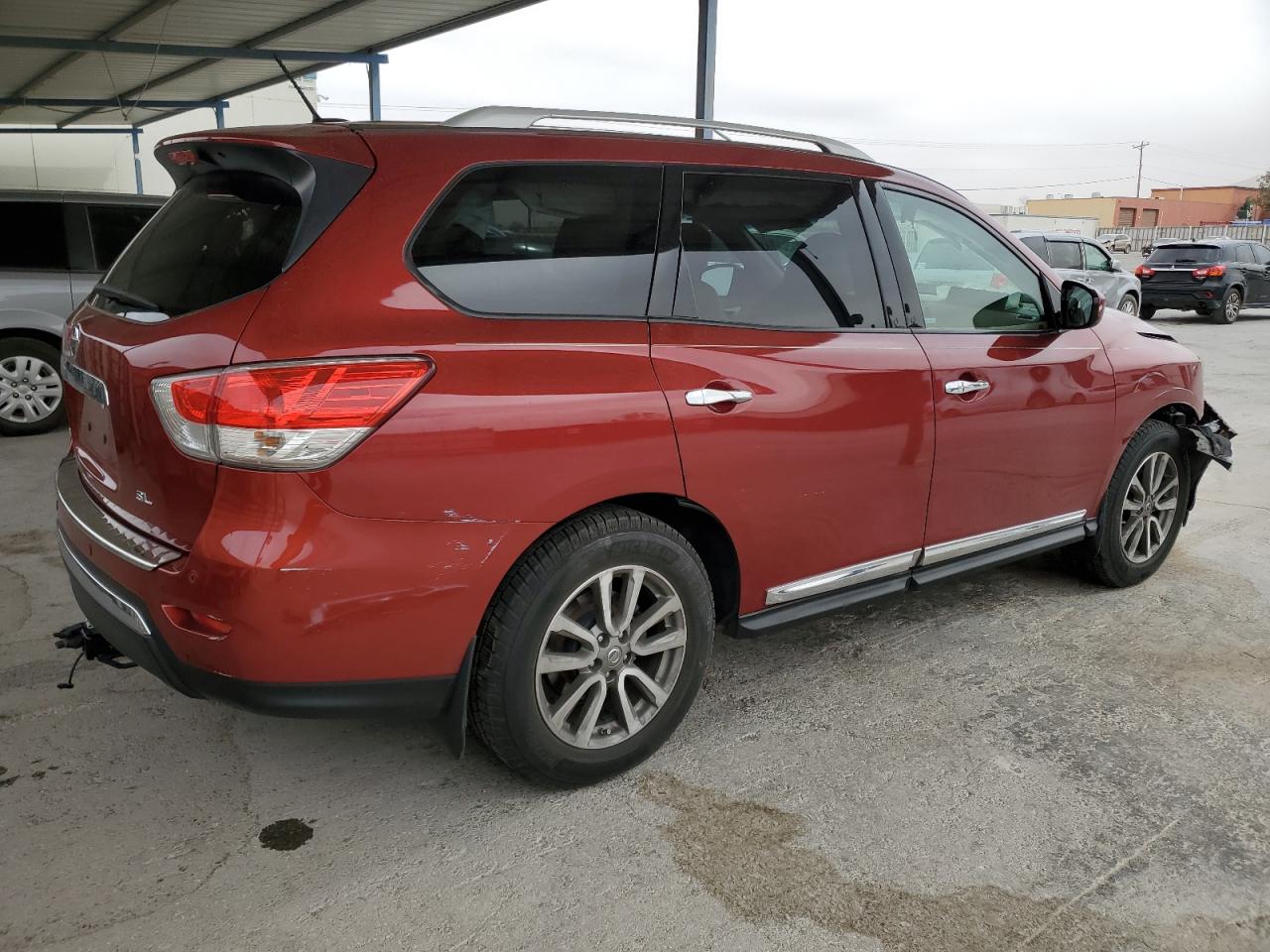 2015 Nissan Pathfinder - Image 3