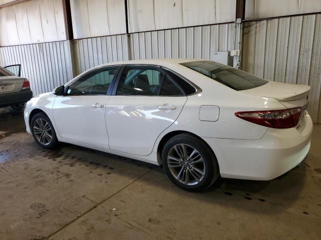  TOYOTA CAMRY 2016 Белый