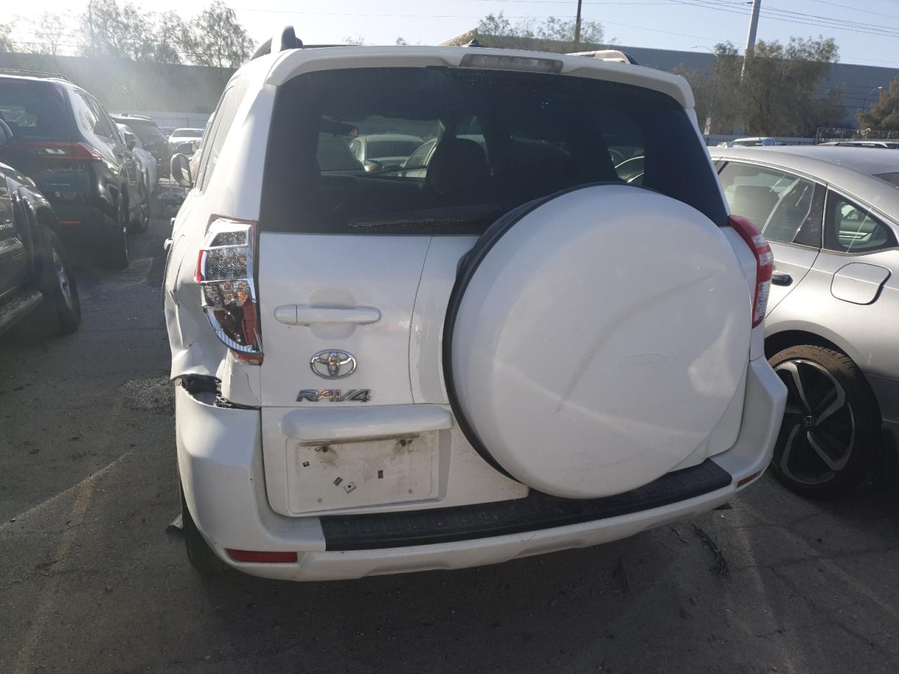 2011 Toyota Rav4 VIN: 075357 Lot: 86459394