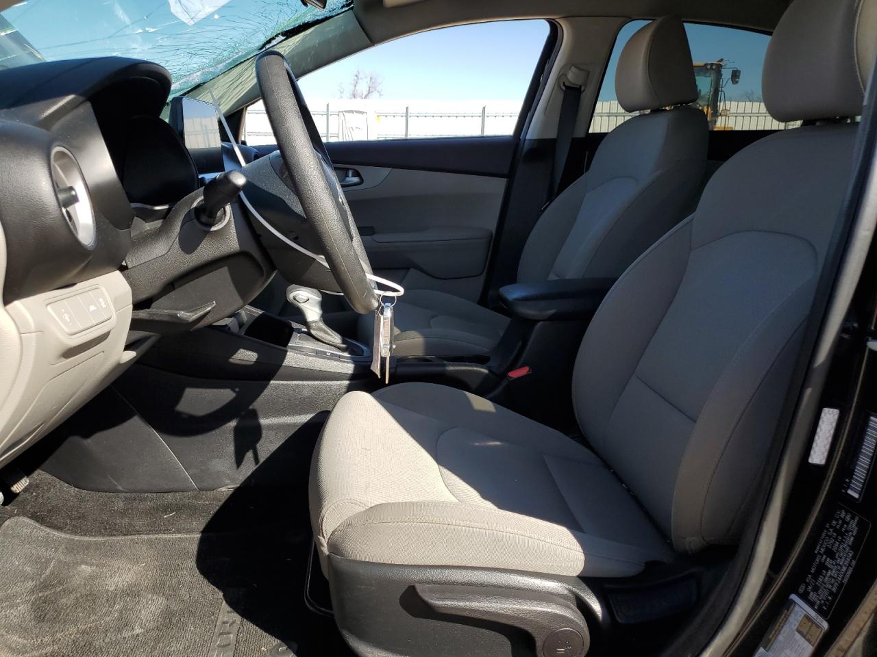 2021 Kia Forte - Image 7