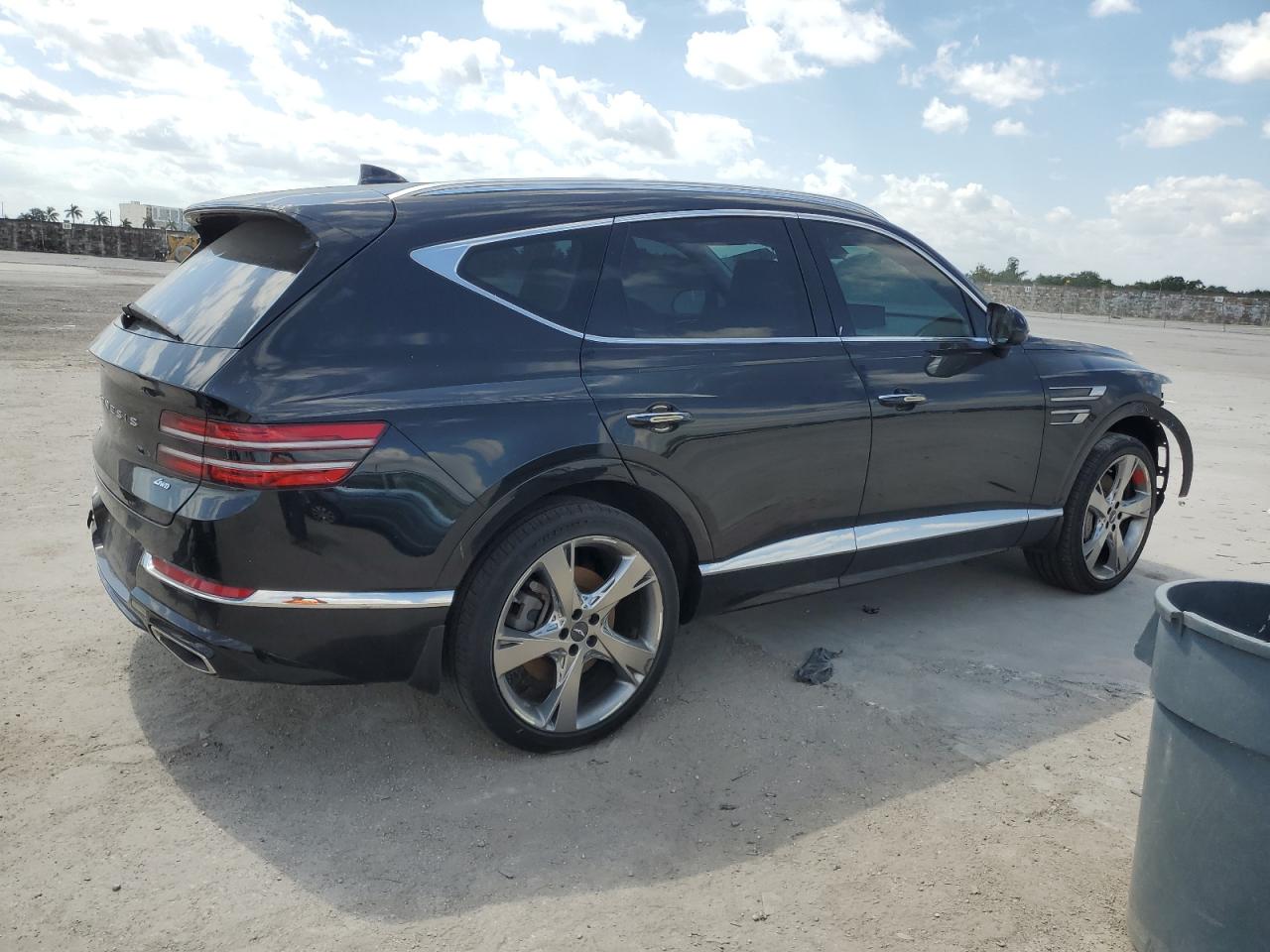 2022 Genesis GV80 - Image 3