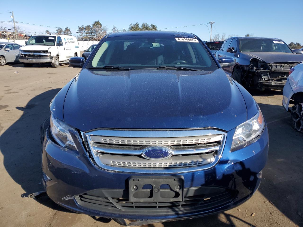 2012 Ford Taurus - Image 5