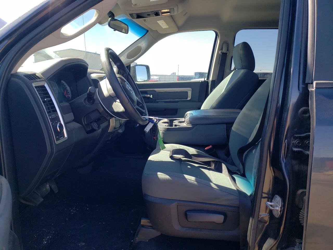 2017 RAM 1500 - Image 7
