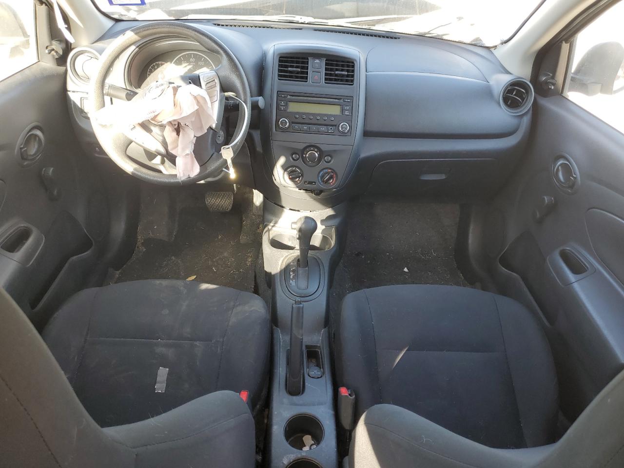 2015 Nissan Versa - Image 8