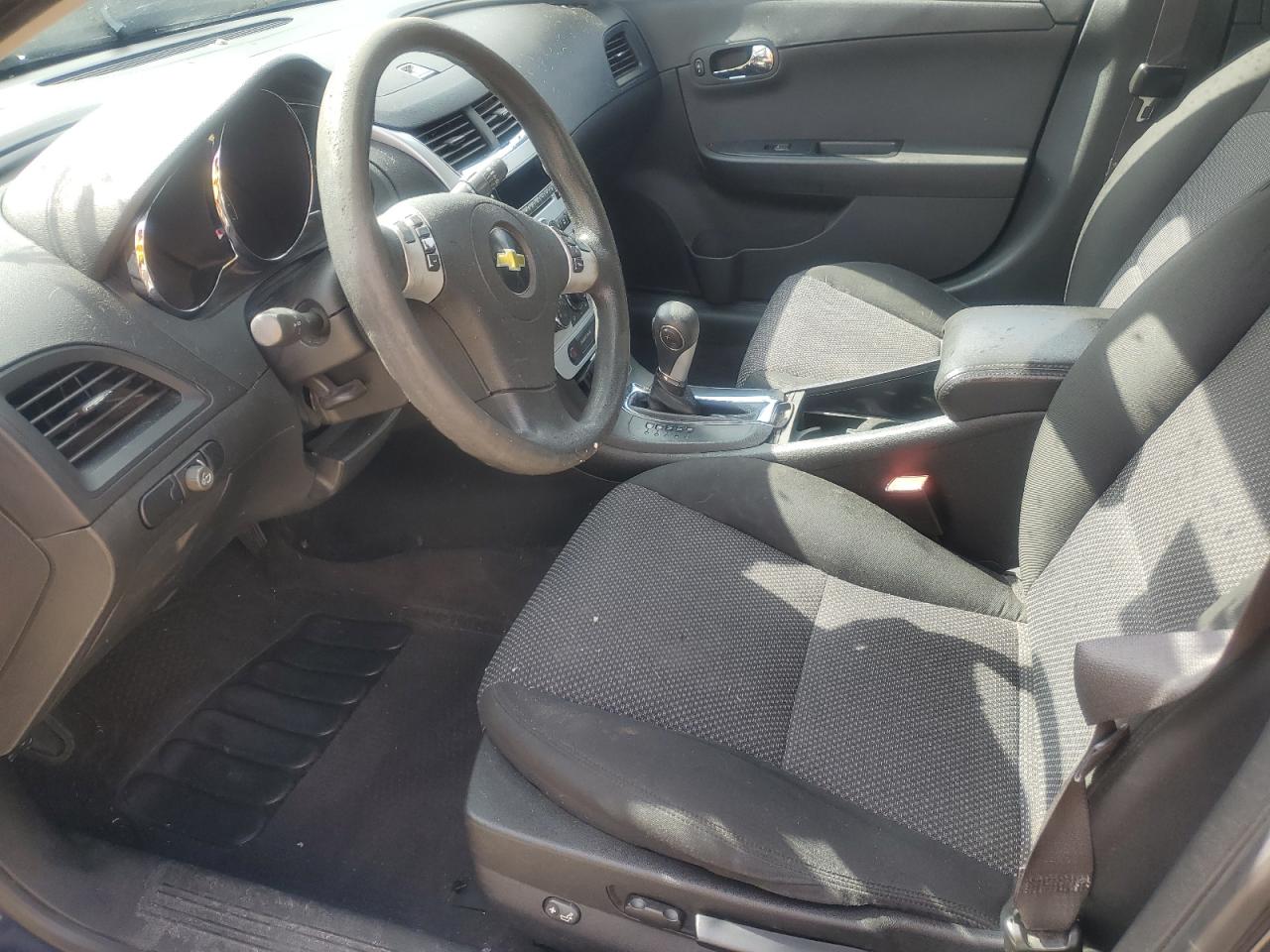 2011 Chevrolet Malibu - Image 7