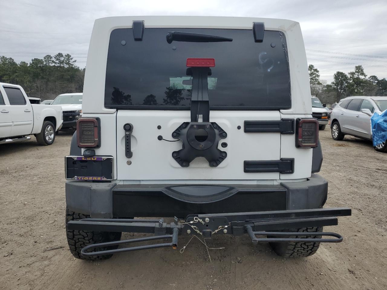 2015 Jeep Wrangler - Image 6