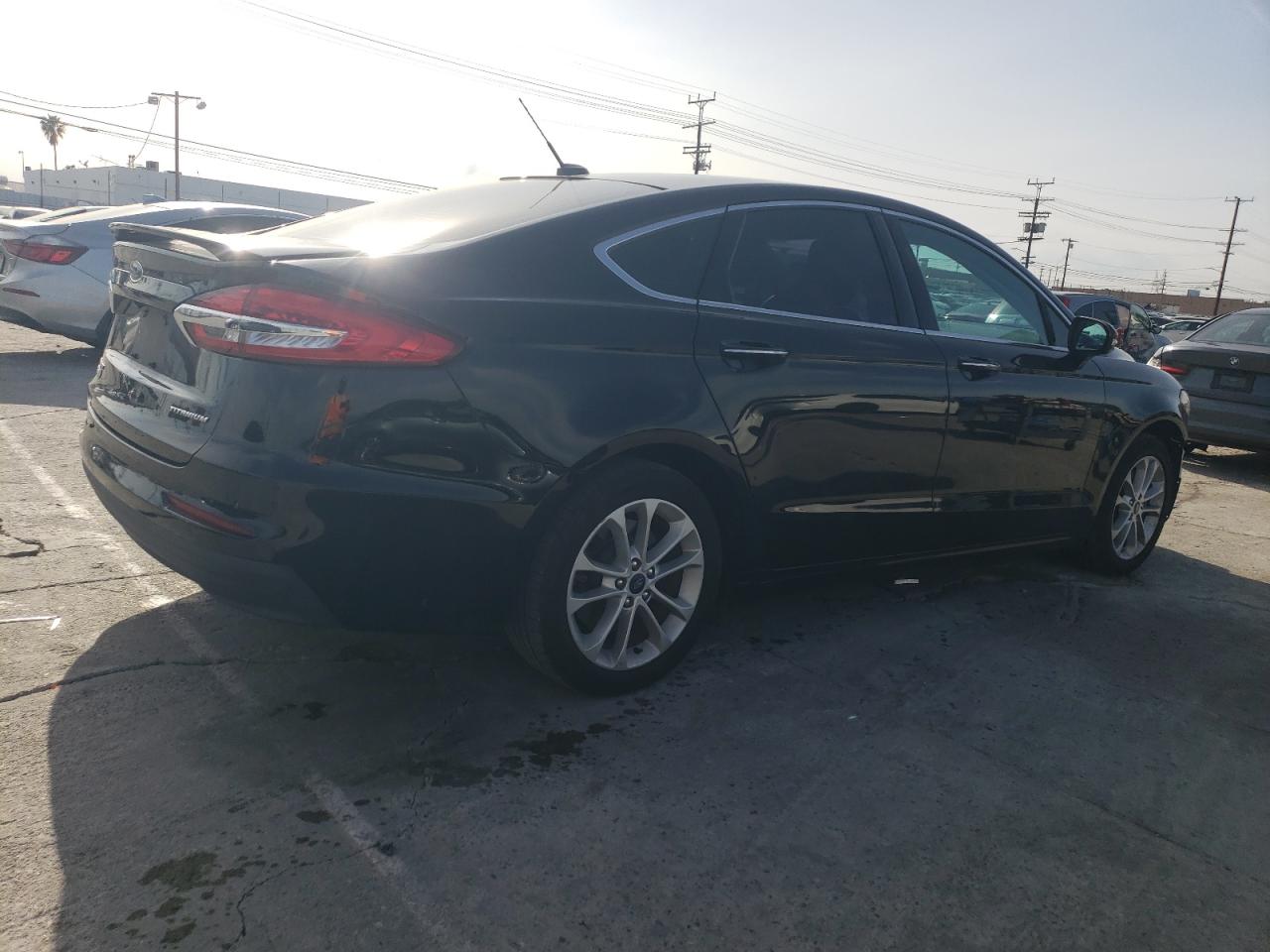 3FA6P0SU7KR114950 FORD FUSION 2019