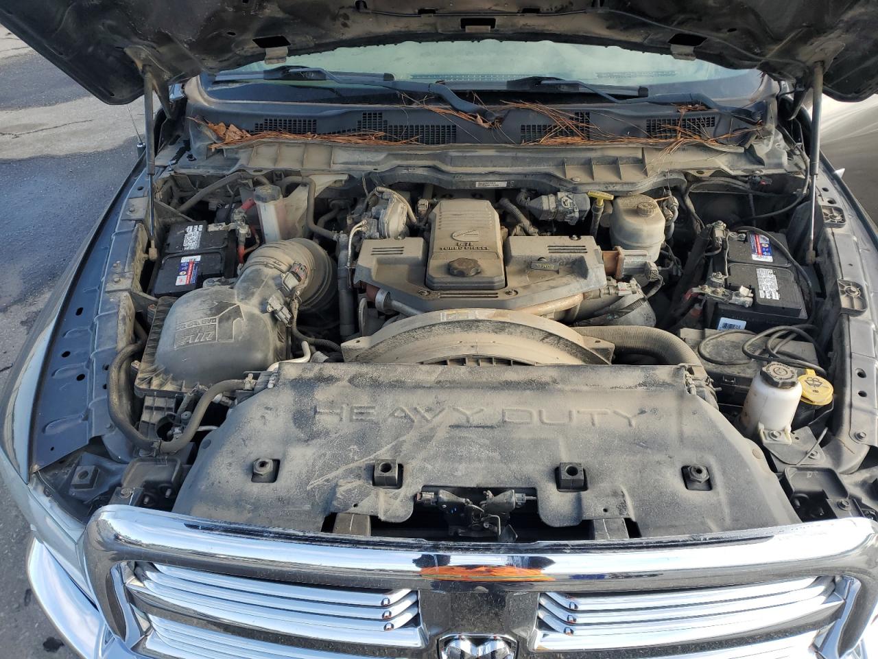 2018 RAM 3500 - Image 12