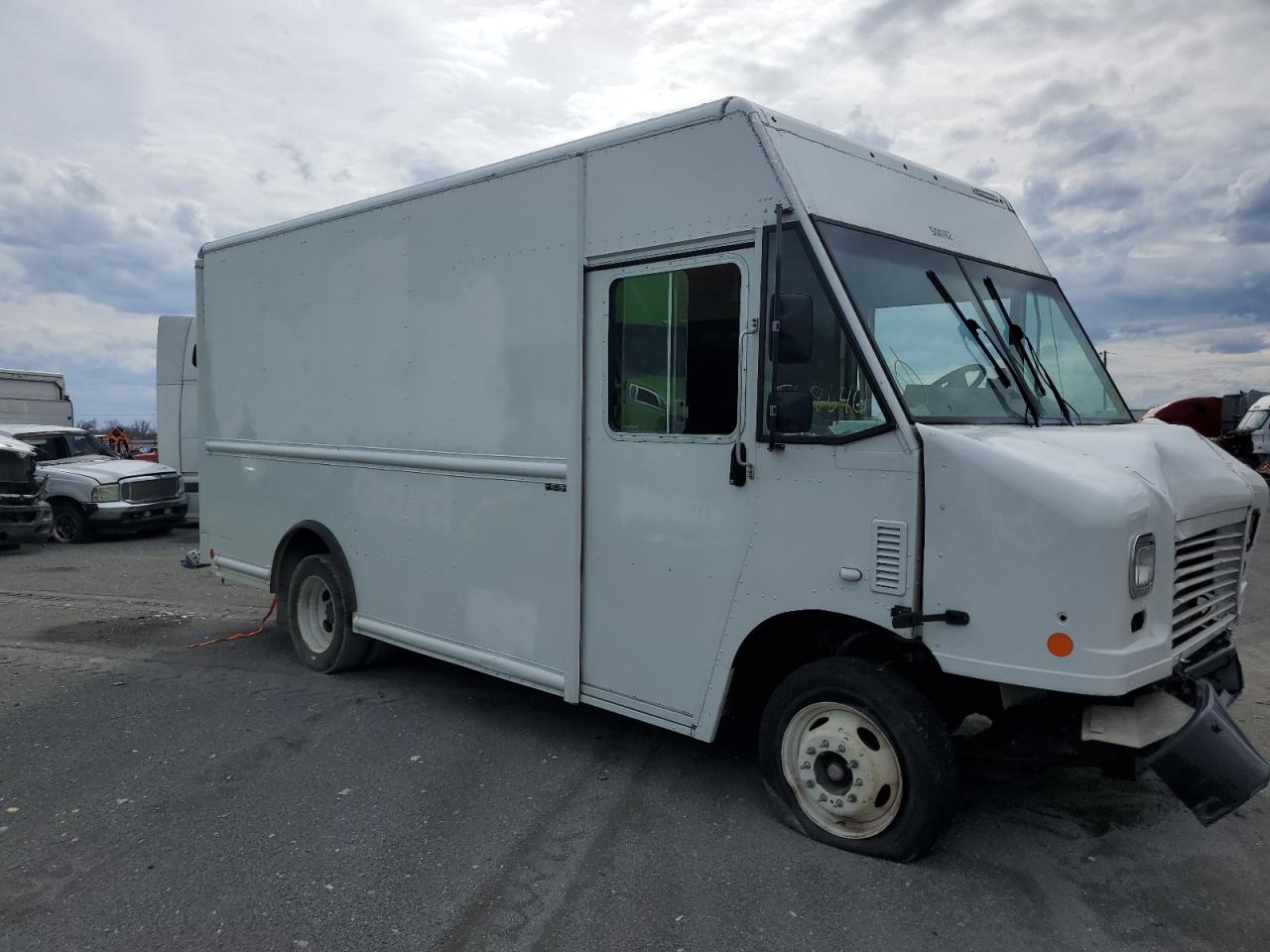 2022 Ford F59 for Sale in Cahokia Heights, IL - Front End