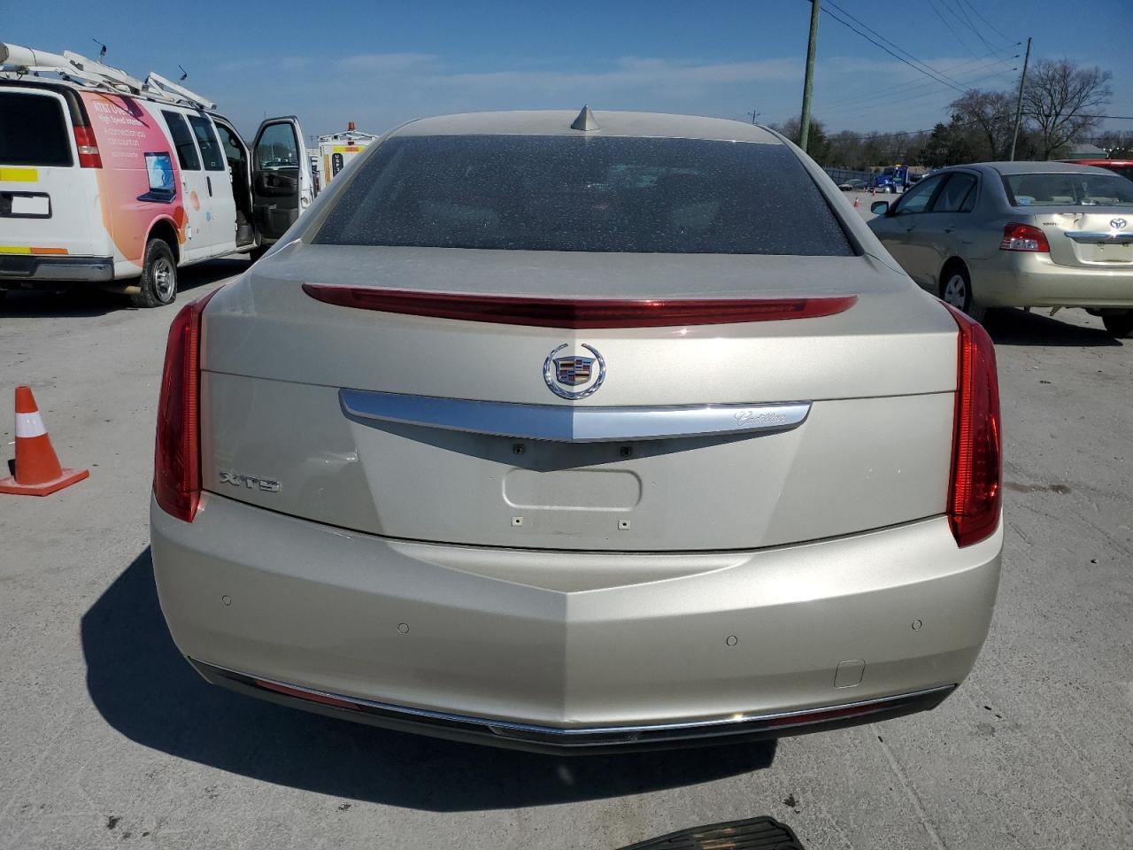 2015 Cadillac XTS - Image 6