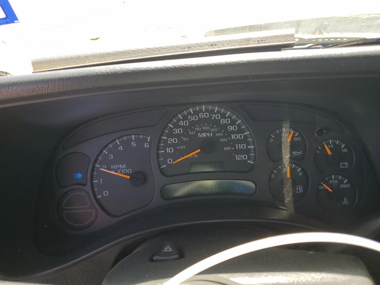 2003 Chevrolet Silverado - Image 9