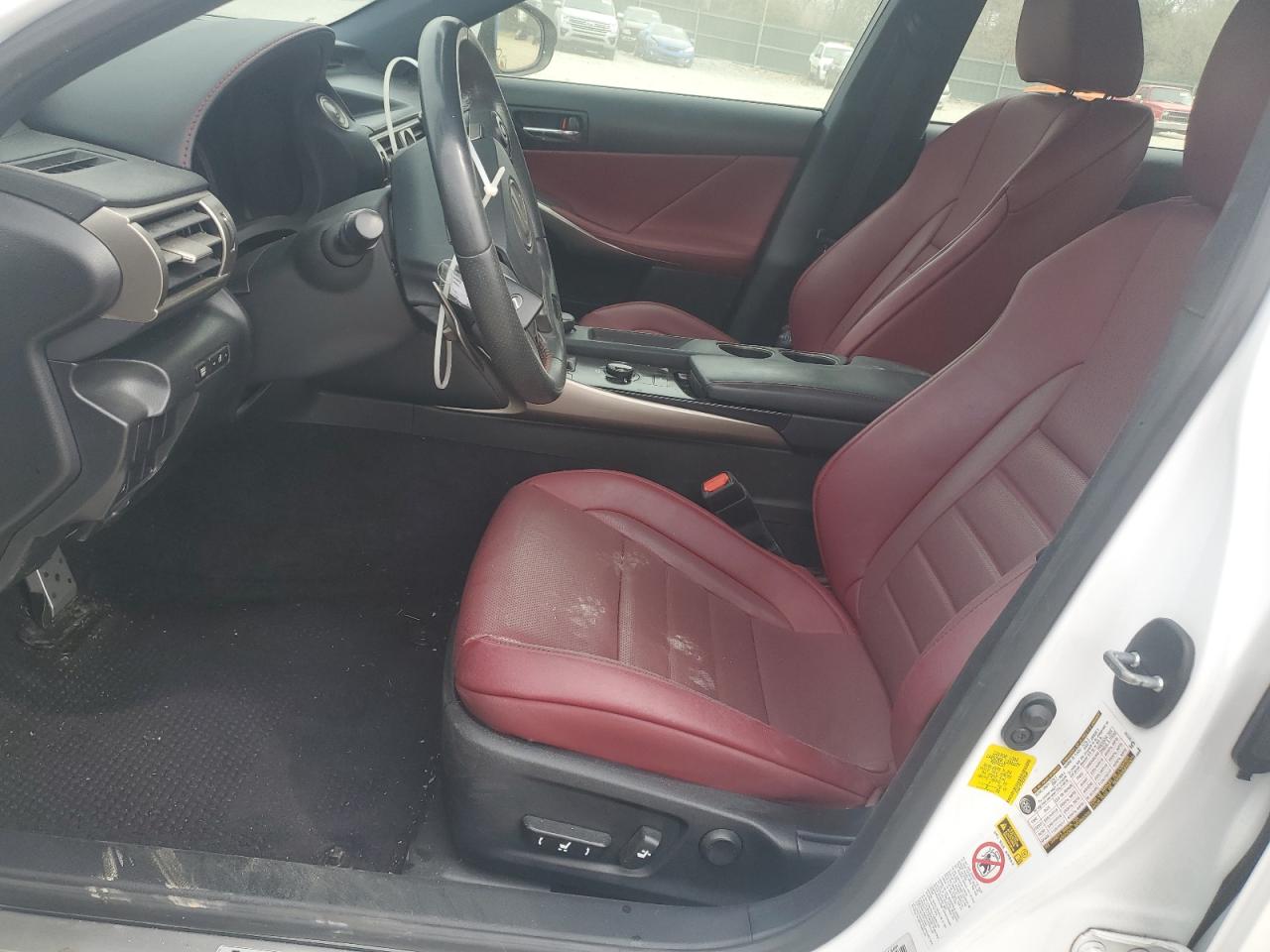2014 Lexus IS - Image 7