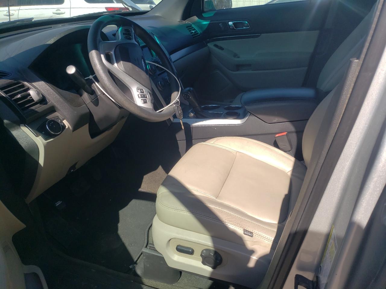 2013 Ford Explorer - Image 7