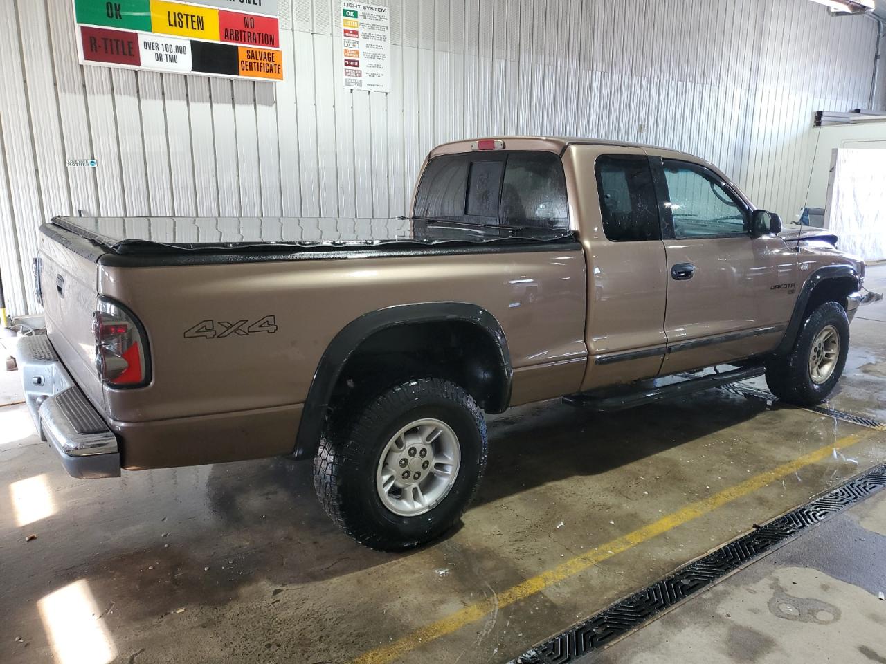 2000 Dodge Dakota - Image 3