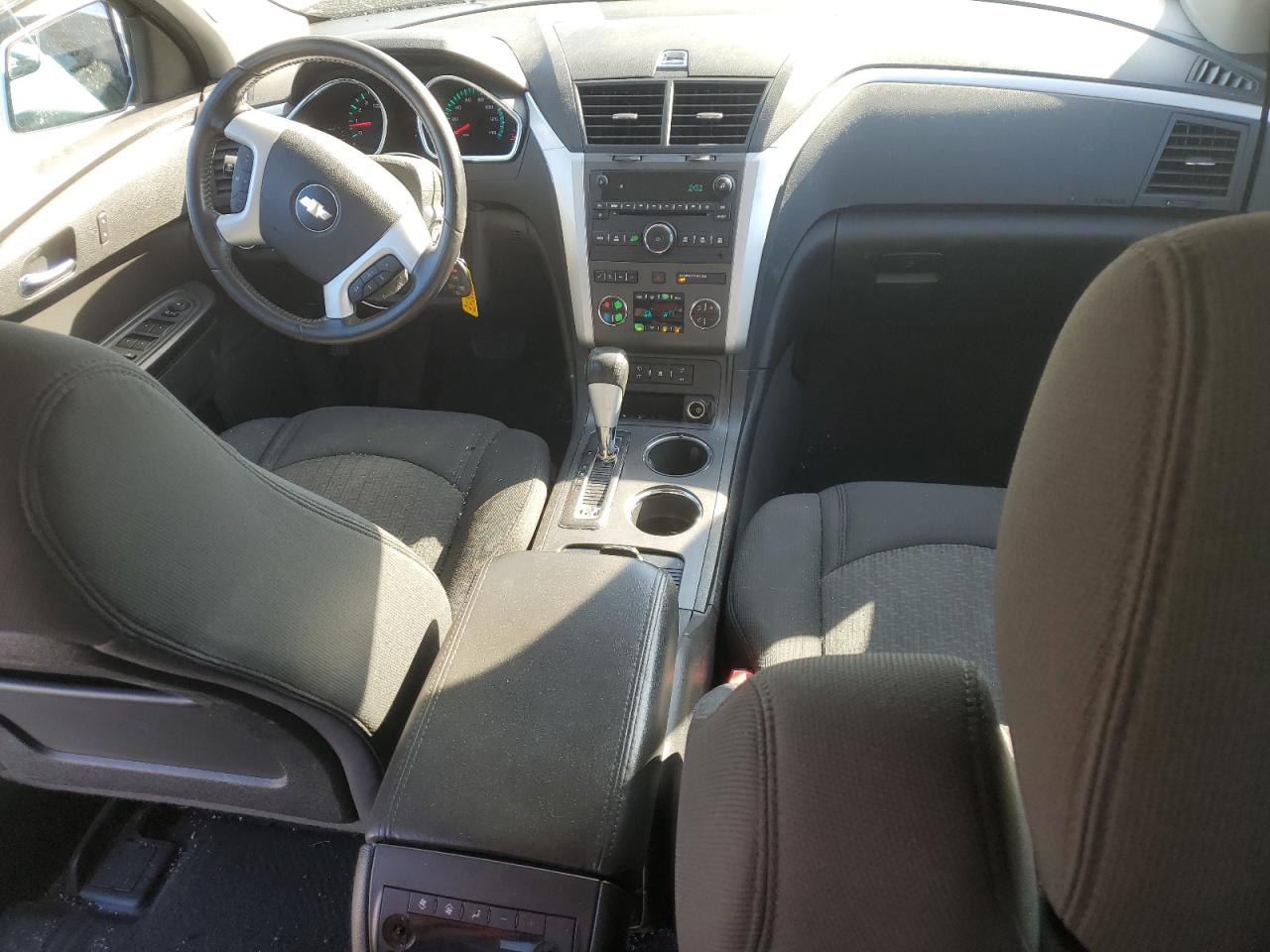2011 Chevrolet Traverse - Image 8