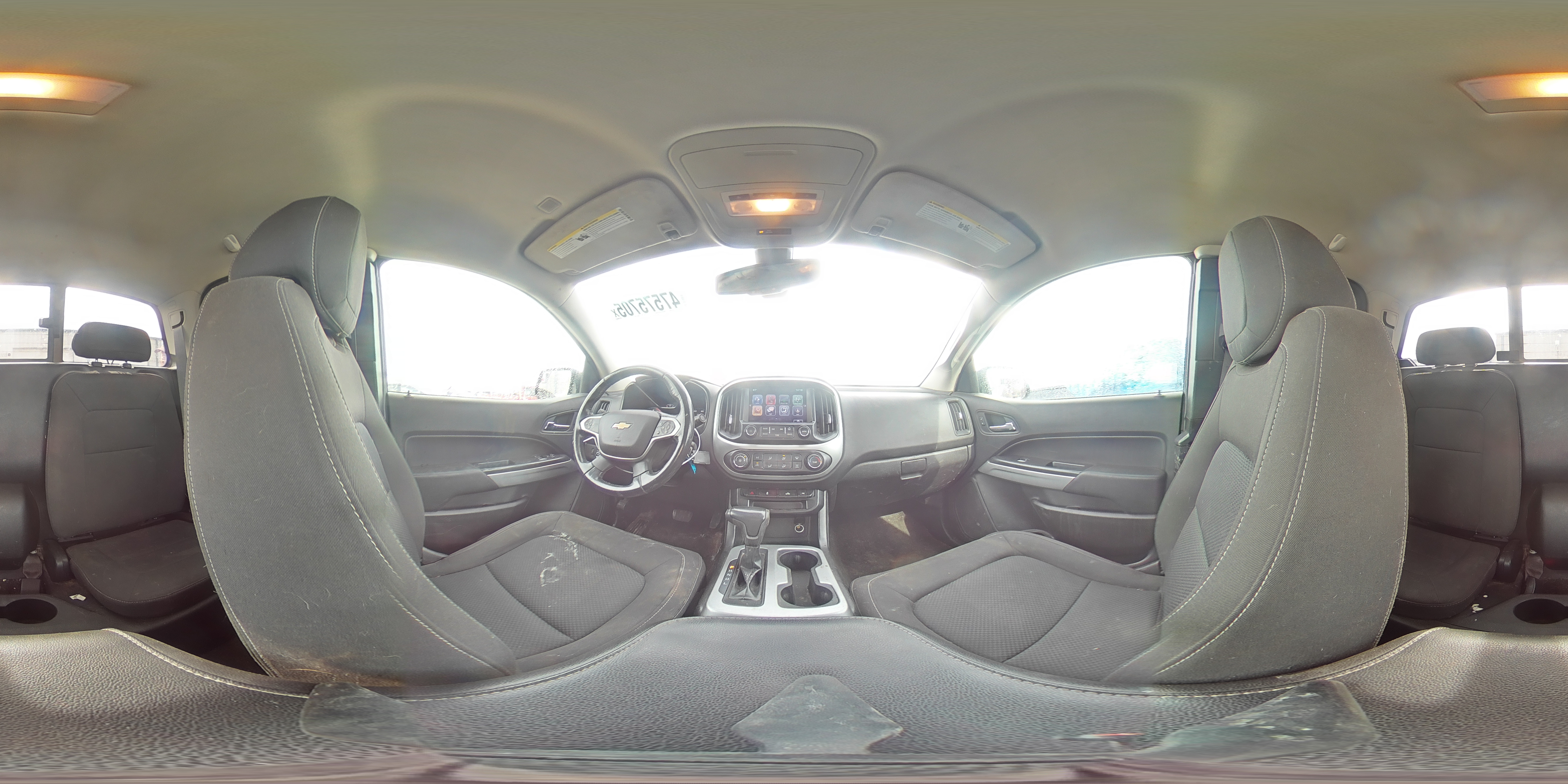 2017 Chevrolet Colorado - Image 14