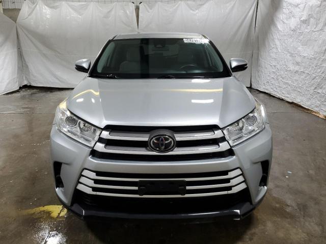  TOYOTA HIGHLANDER 2018 Silver