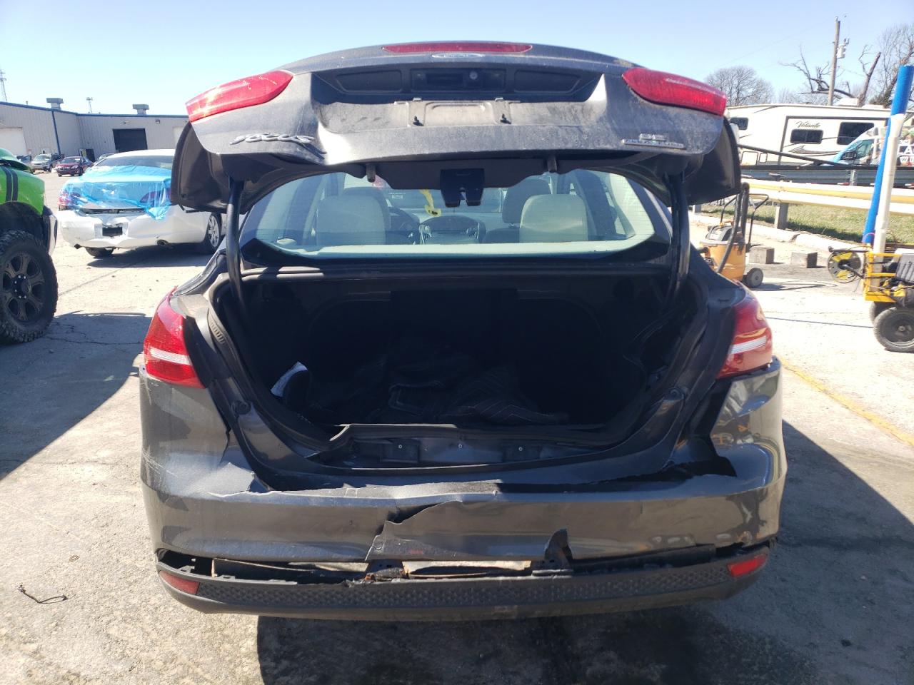 2015 Ford Focus - Image 6